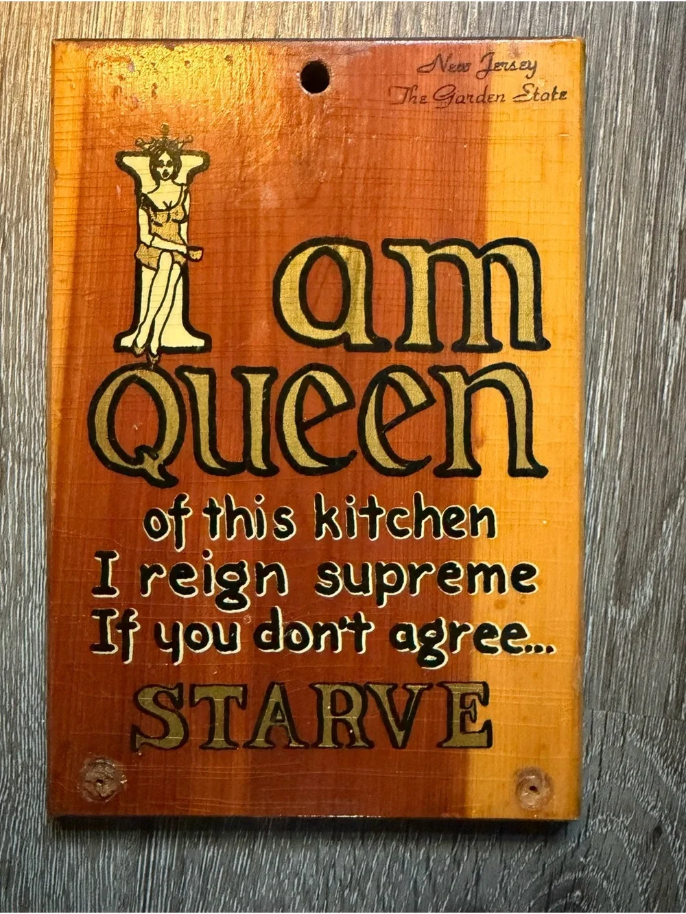 I Am Queen Kitchen Wooden Wall Plaque